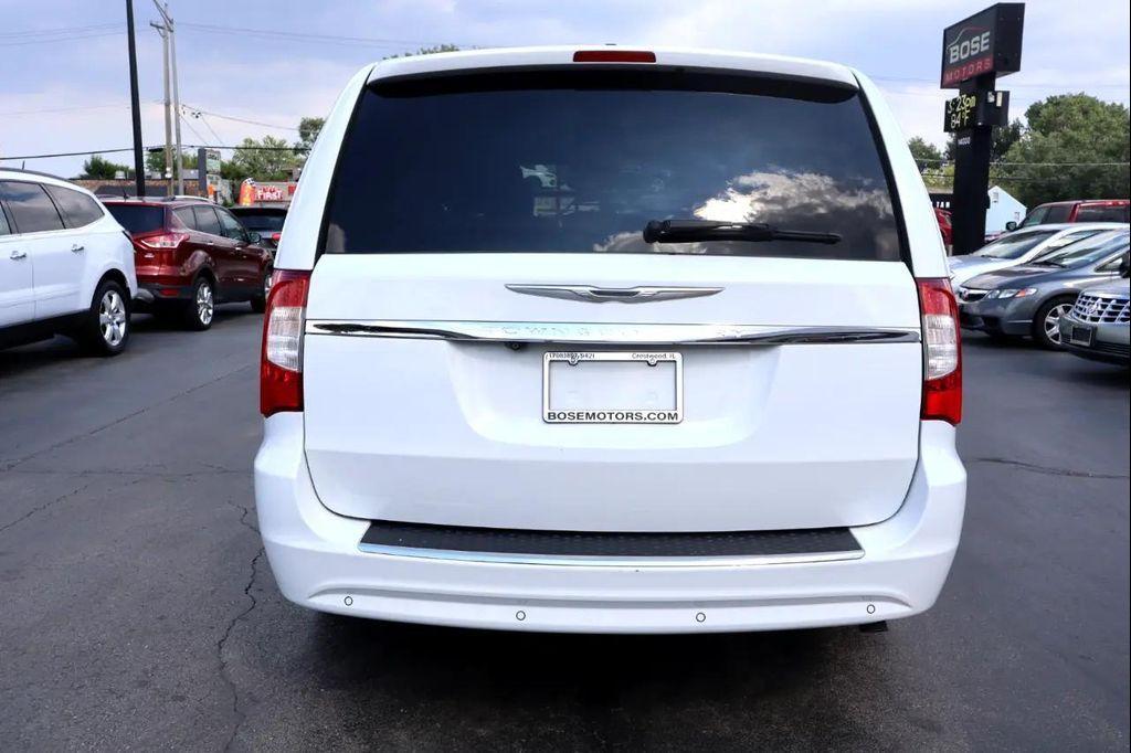 used 2015 Chrysler Town & Country car, priced at $8,997