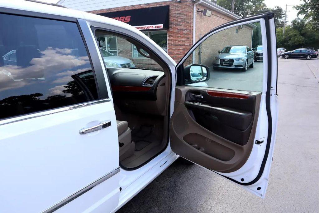 used 2015 Chrysler Town & Country car, priced at $8,997