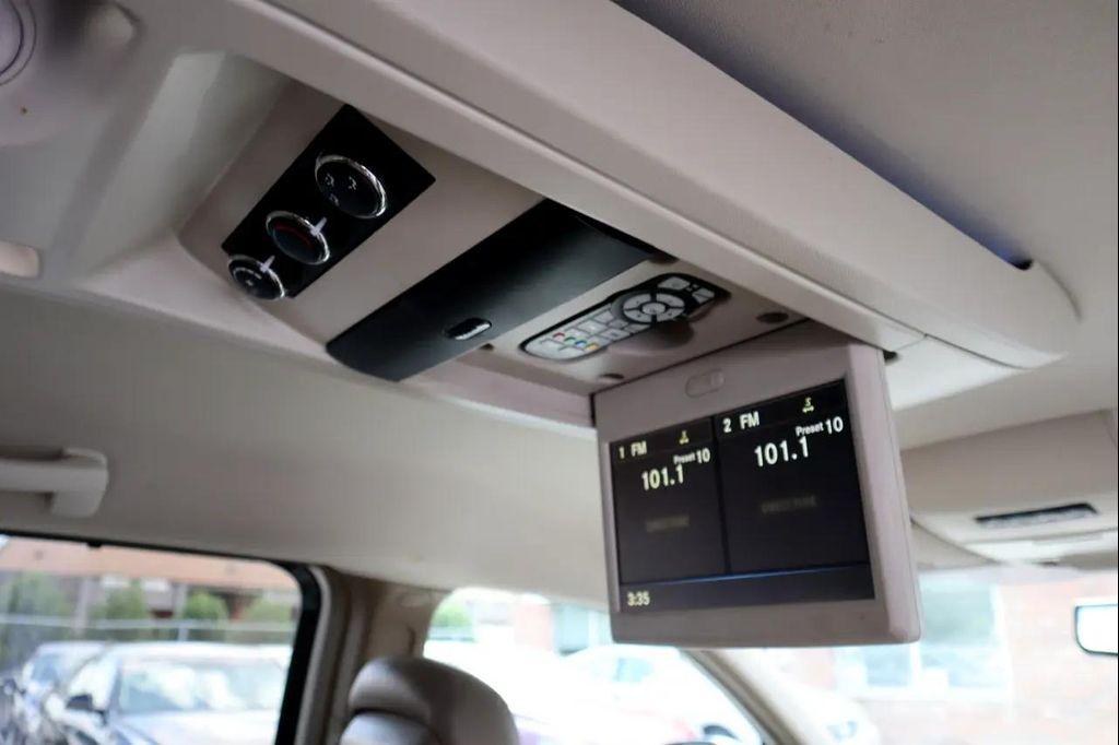 used 2015 Chrysler Town & Country car, priced at $8,997