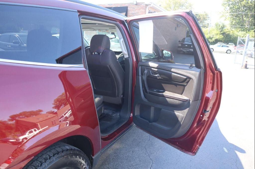 used 2017 Chevrolet Traverse car, priced at $9,499