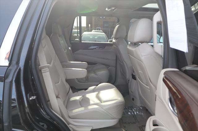 used 2015 Cadillac Escalade car, priced at $21,995