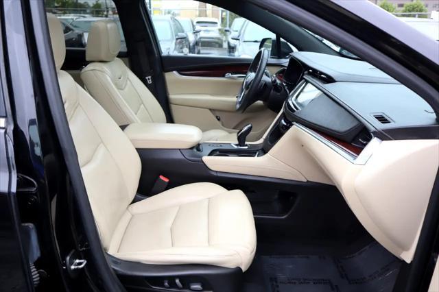 used 2017 Cadillac XT5 car, priced at $12,995
