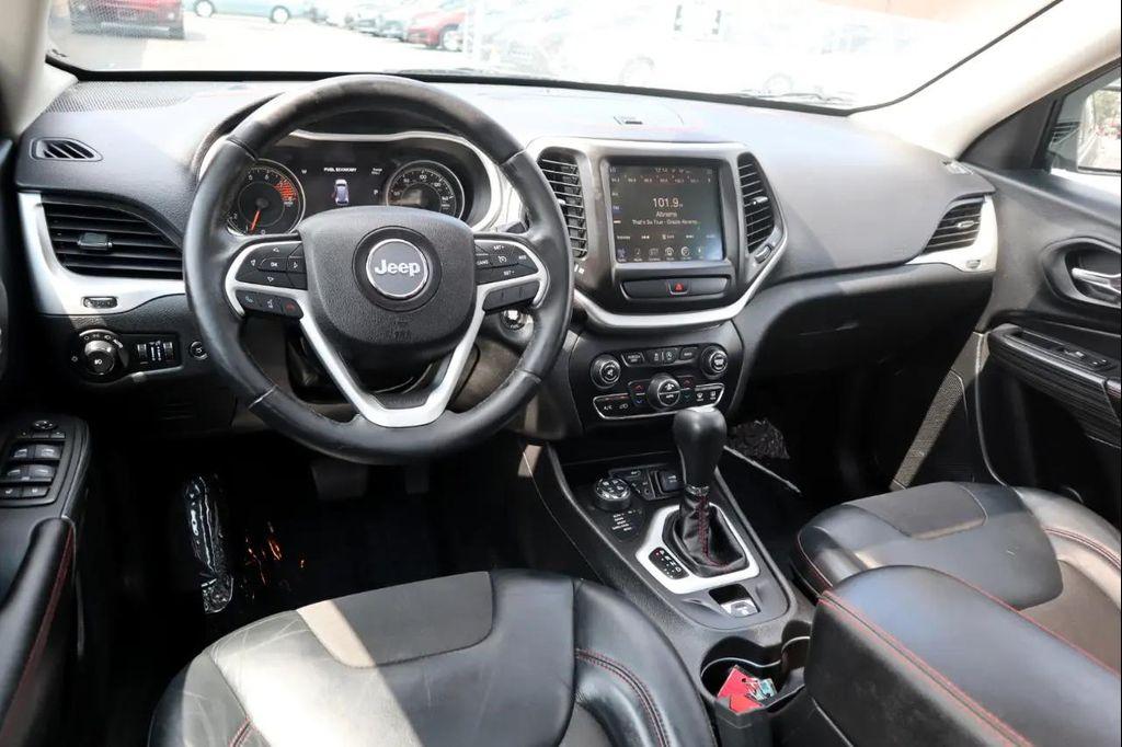 used 2017 Jeep Cherokee car, priced at $10,995