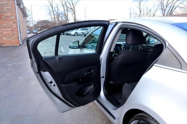 used 2014 Chevrolet Cruze car, priced at $5,758