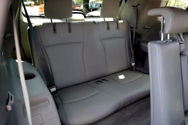 used 2009 Toyota Highlander car, priced at $10,680