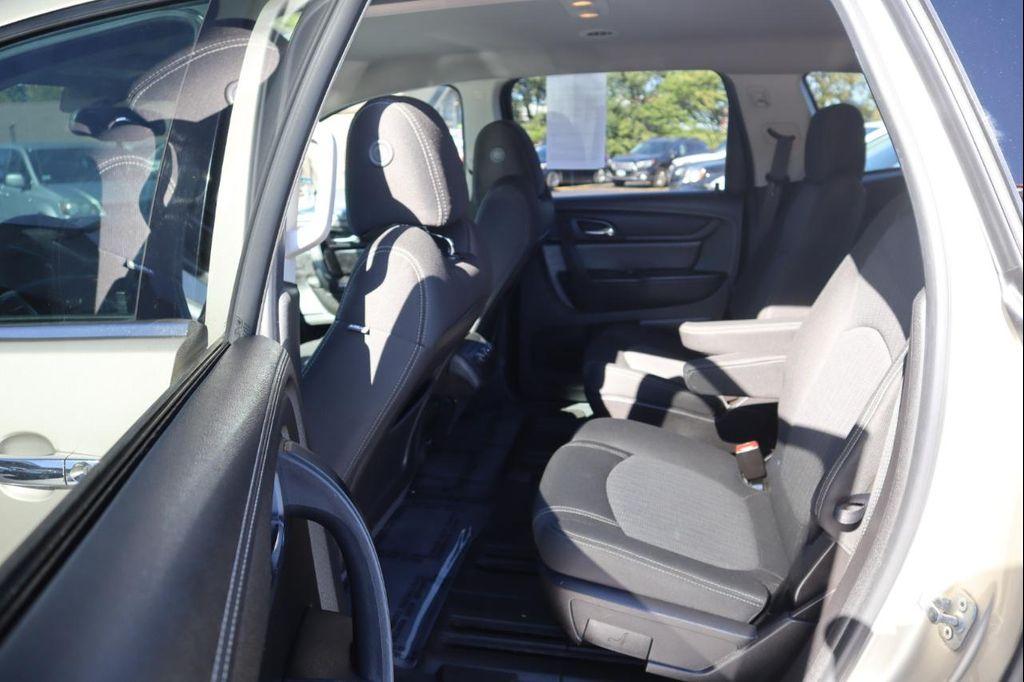 used 2016 Chevrolet Traverse car, priced at $9,663