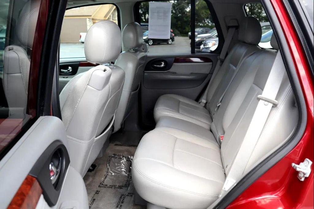 used 2007 GMC Envoy car, priced at $6,578
