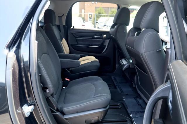 used 2014 GMC Acadia car, priced at $9,995