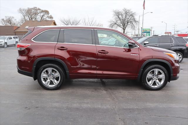 used 2015 Toyota Highlander Hybrid car, priced at $23,499