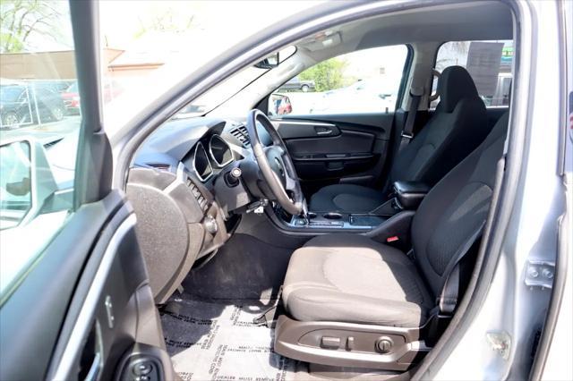 used 2011 Chevrolet Traverse car, priced at $6,399