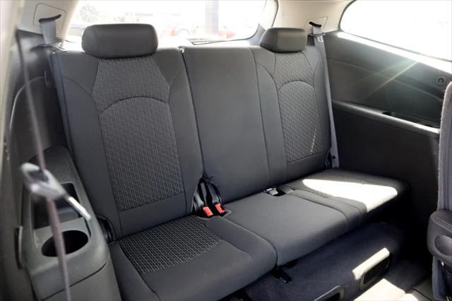 used 2011 Chevrolet Traverse car, priced at $6,399