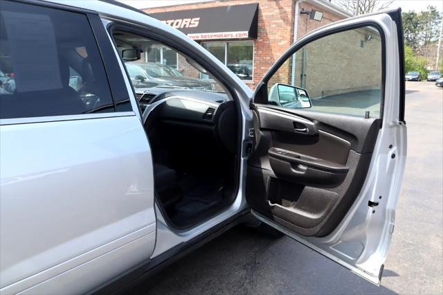 used 2011 Chevrolet Traverse car, priced at $6,399