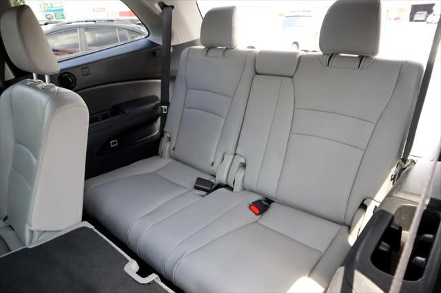 used 2017 Honda Pilot car, priced at $15,995