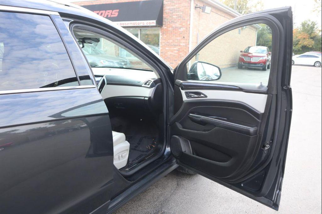 used 2015 Cadillac SRX car, priced at $5,826