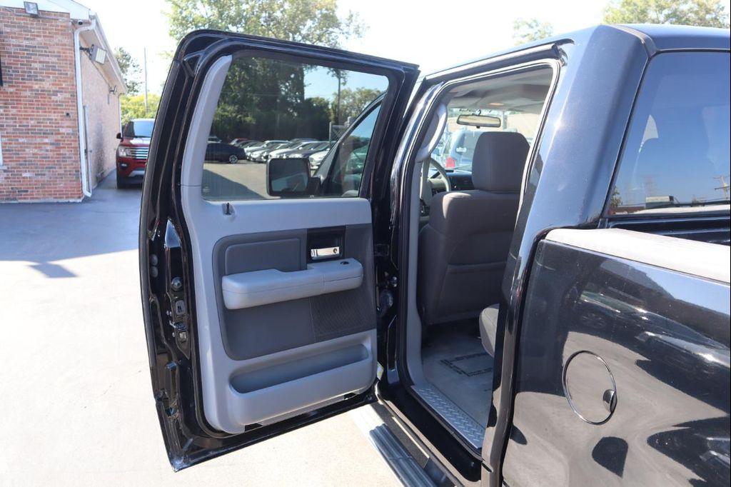 used 2006 Ford F-150 car, priced at $10,995
