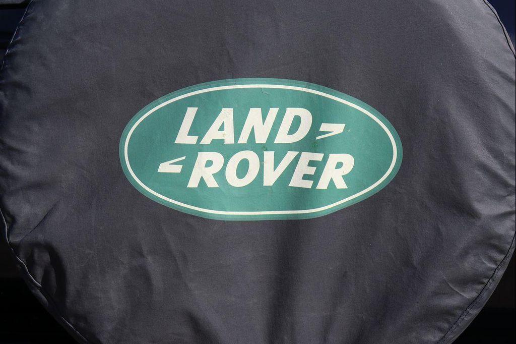 used 2004 Land Rover Discovery car, priced at $20,998