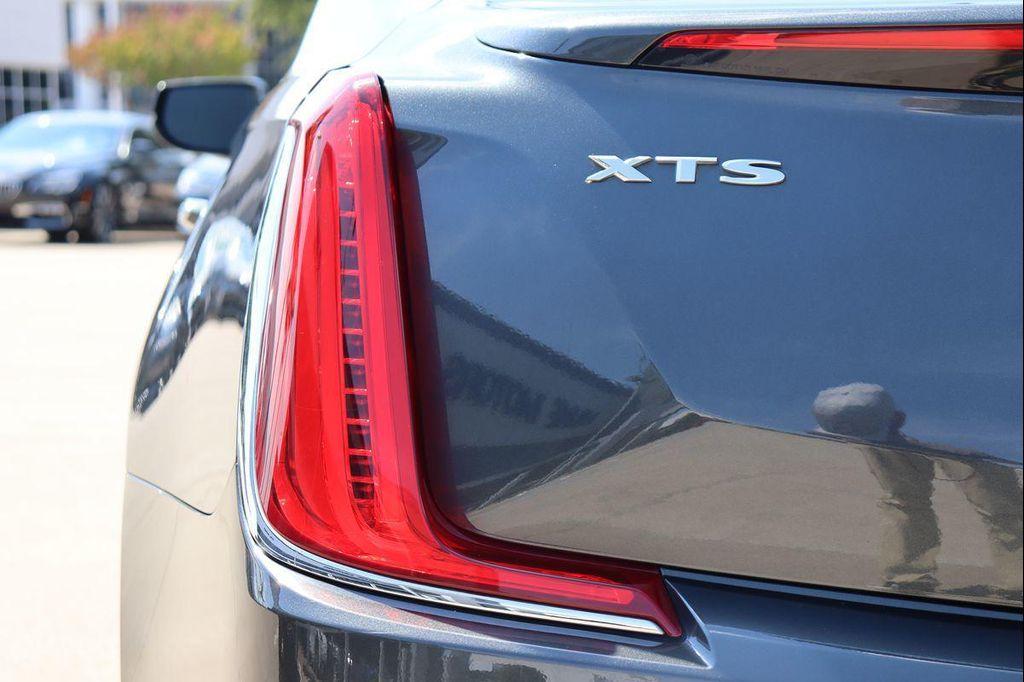 used 2019 Cadillac XTS car, priced at $24,889