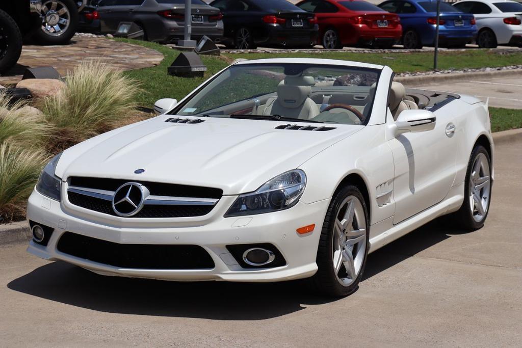 used 2009 Mercedes-Benz SL-Class car, priced at $16,998