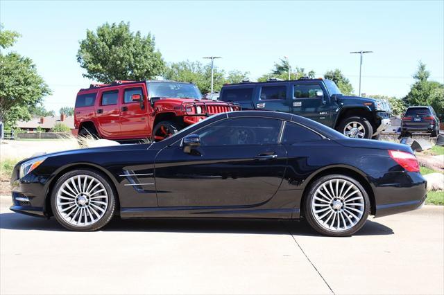 used 2013 Mercedes-Benz SL-Class car, priced at $35,625