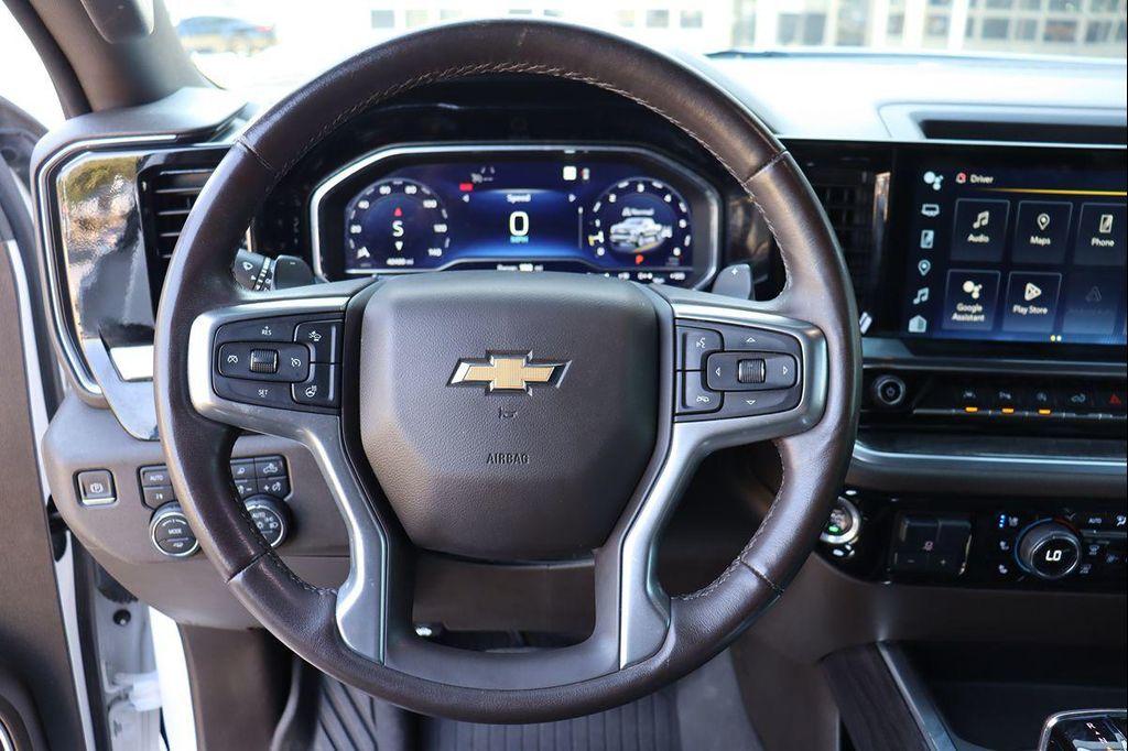 used 2022 Chevrolet Silverado 1500 car, priced at $39,998