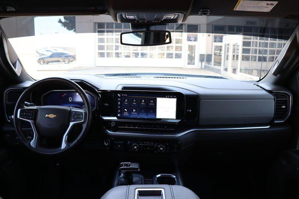 used 2022 Chevrolet Silverado 1500 car, priced at $39,998