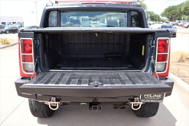 used 2005 Hummer H2 car, priced at $24,998