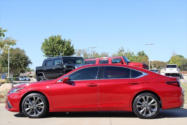 used 2019 Lexus ES 350 car, priced at $27,826