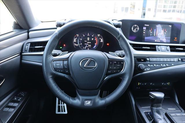 used 2019 Lexus ES 350 car, priced at $27,826