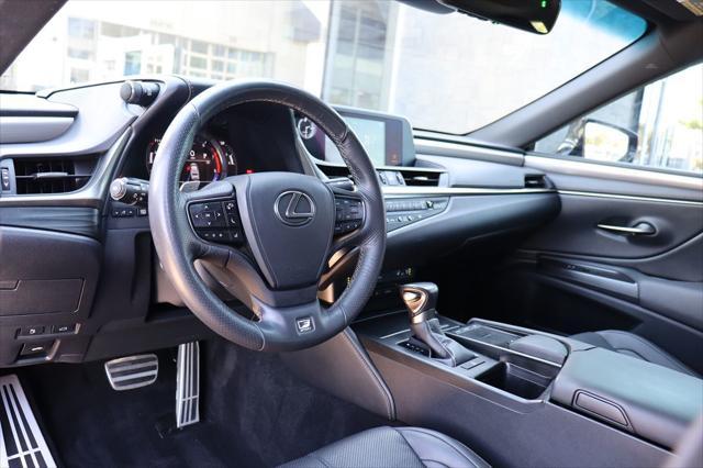 used 2019 Lexus ES 350 car, priced at $27,826