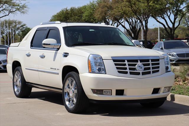 used 2012 Cadillac Escalade EXT car, priced at $34,998