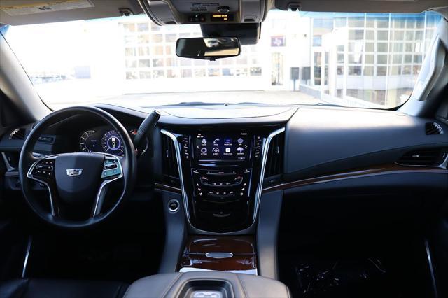 used 2019 Cadillac Escalade ESV car, priced at $37,393