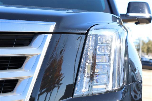 used 2019 Cadillac Escalade ESV car, priced at $37,393