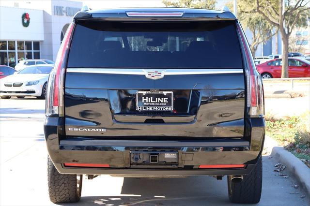 used 2019 Cadillac Escalade ESV car, priced at $37,393