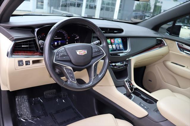 used 2019 Cadillac XT5 car, priced at $25,696