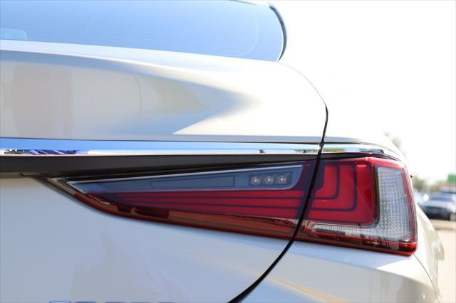 used 2019 Lexus ES 350 car, priced at $30,850