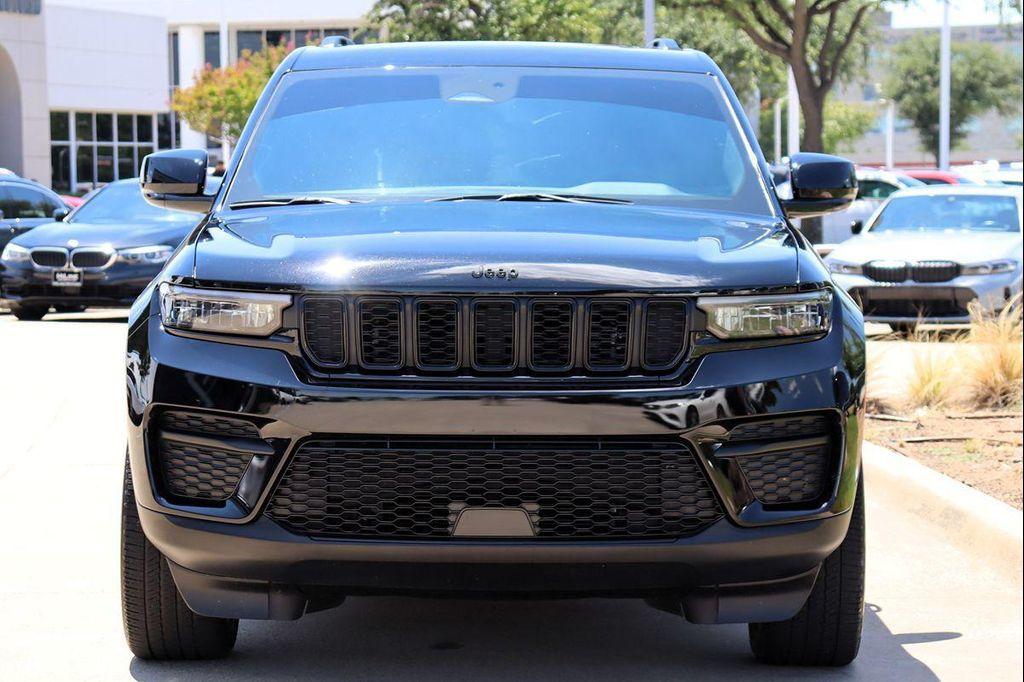used 2023 Jeep Grand Cherokee car, priced at $31,989