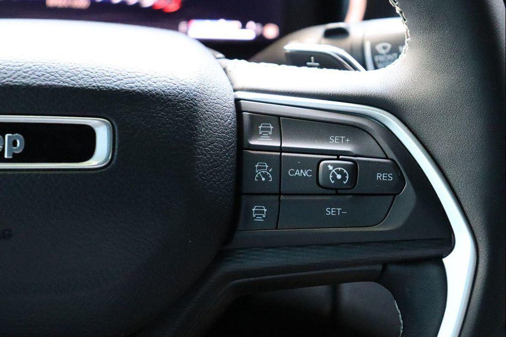 used 2023 Jeep Grand Cherokee car, priced at $31,989