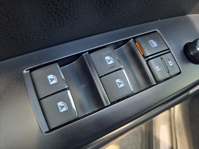 used 2017 Toyota Highlander car, priced at $26,900