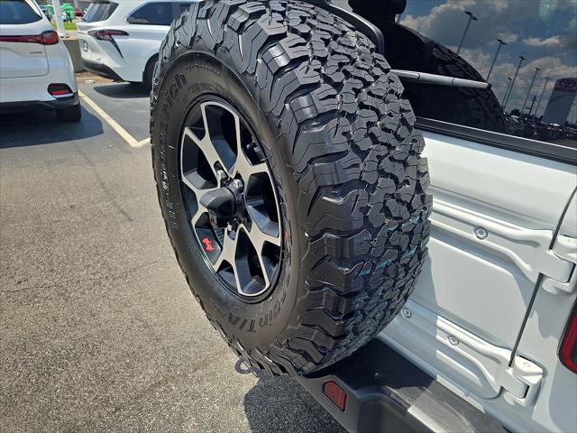used 2018 Jeep Wrangler Unlimited car, priced at $35,200