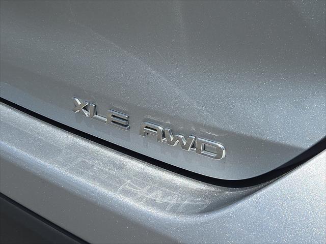 used 2023 Toyota Highlander car, priced at $40,750