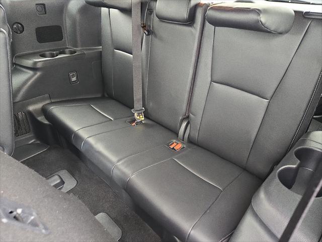 used 2024 Toyota Highlander car, priced at $45,400