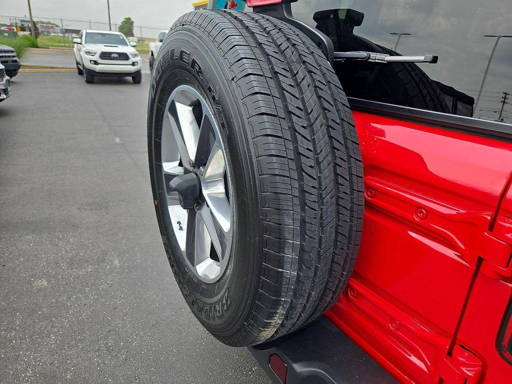 used 2019 Jeep Wrangler Unlimited car, priced at $26,100
