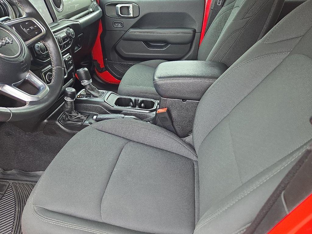 used 2019 Jeep Wrangler Unlimited car, priced at $26,100