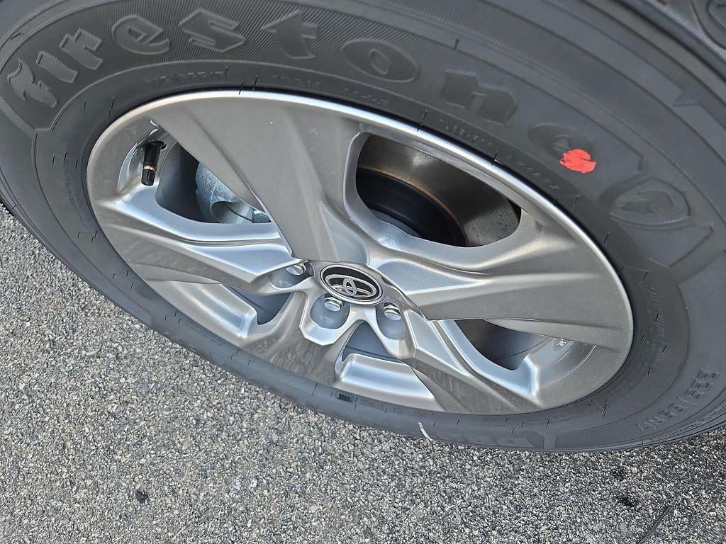 new 2025 Toyota RAV4 car