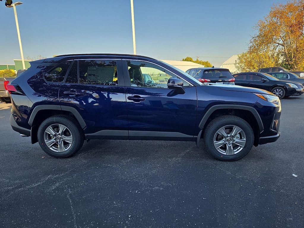new 2025 Toyota RAV4 car