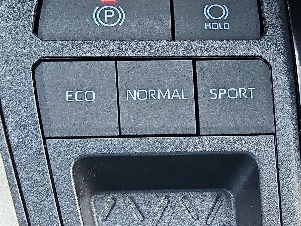 new 2025 Toyota RAV4 car