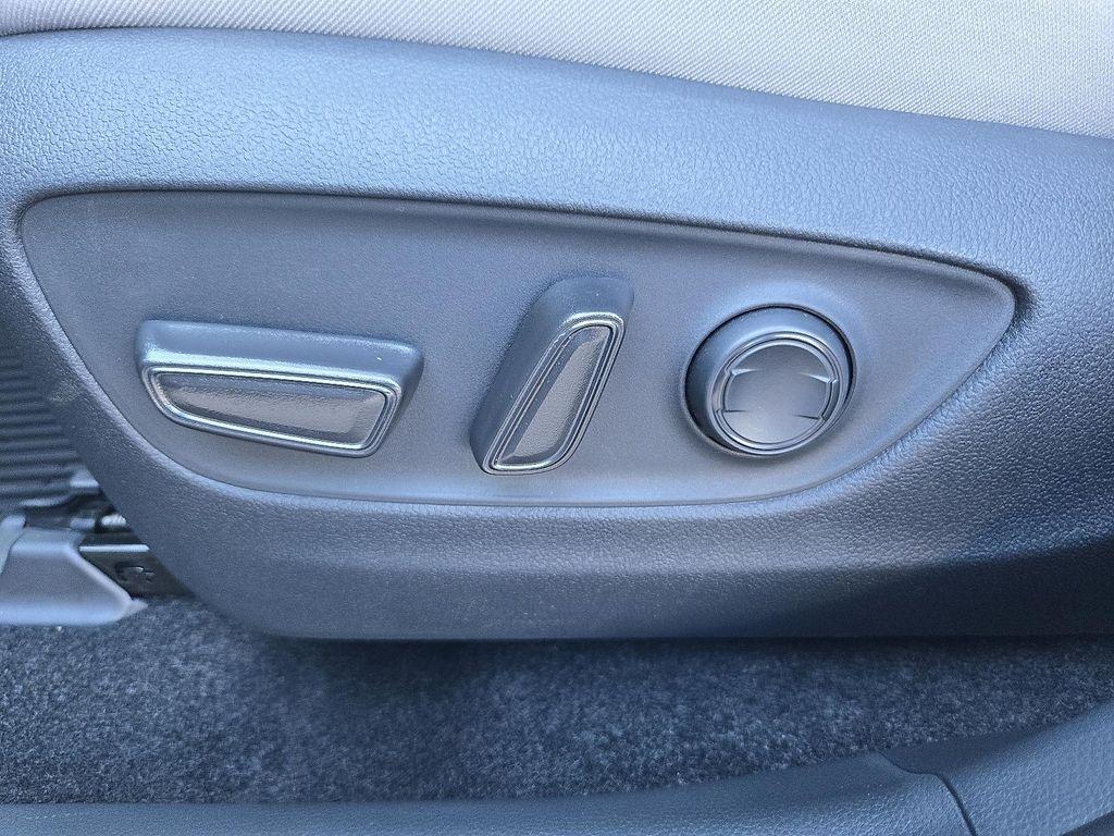 new 2025 Toyota RAV4 car