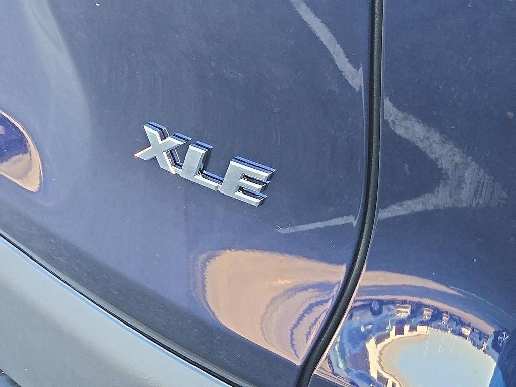 new 2025 Toyota RAV4 car