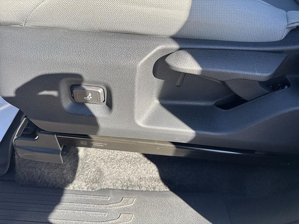 new 2025 Toyota Tacoma car