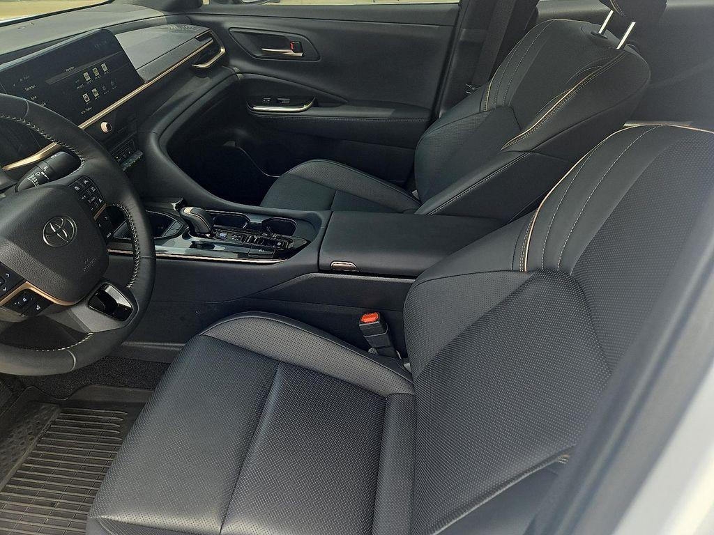 used 2025 Toyota Crown car, priced at $42,700